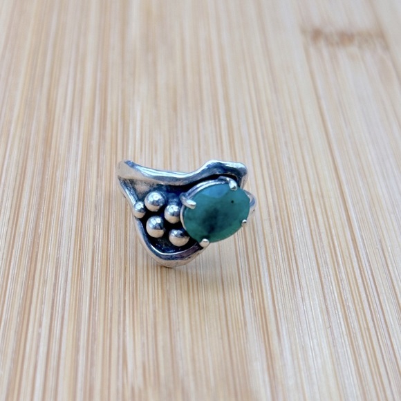 Jewelry - 925 Sterling Silver Emerald Stone Ring